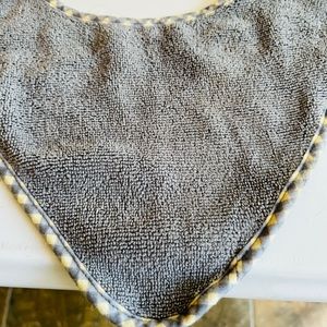 Two gray Baby Norwex bibs!